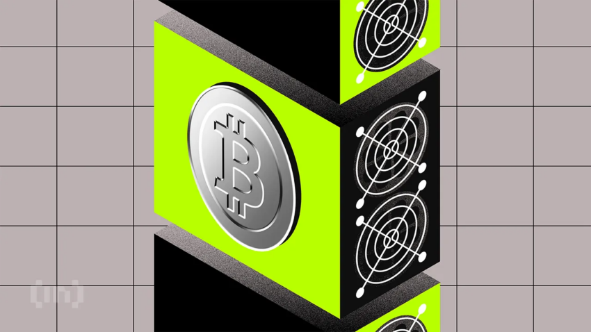 Hashrate 8 महीने के निचले स्तर पर—Bitcoin माइनर्स के लिए सुनहरा मौका या खतरा?